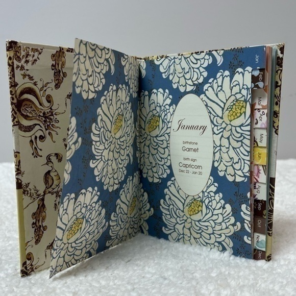 ☀️2/$14☀️C.R. Gibson “Garden Collage” Date Book - Picture 5 of 6